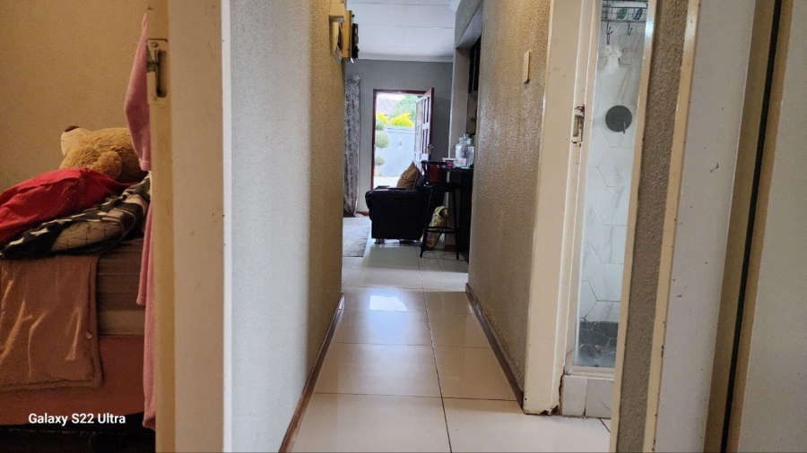 3 Bedroom Property for Sale in Tlhabane North West